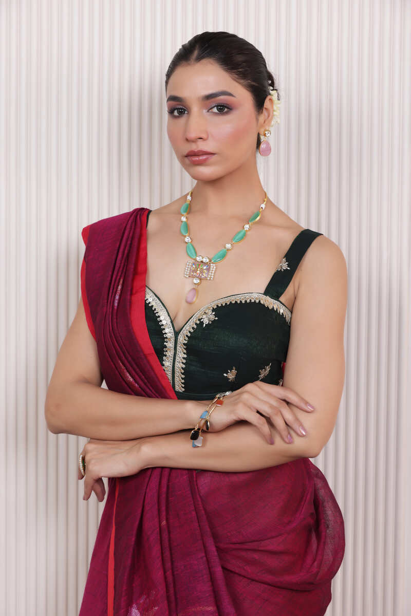 WOVEN TULIP LINEN ELEGANCE SAREE VIOLET WITH SUBTLE FLORAL WEAVE