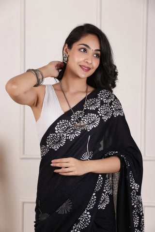 SOFT MUL MUL  COTTON SAREE IN JET BLACK-LIGHTWEIGHT&BREATHABLE