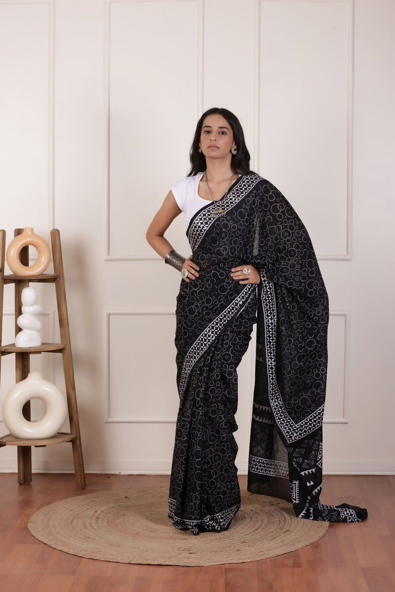 BLACK ELEGANCE ULTRA SOFT MUL MUL COTTON SAREE FOR EVERYDAY WEAR