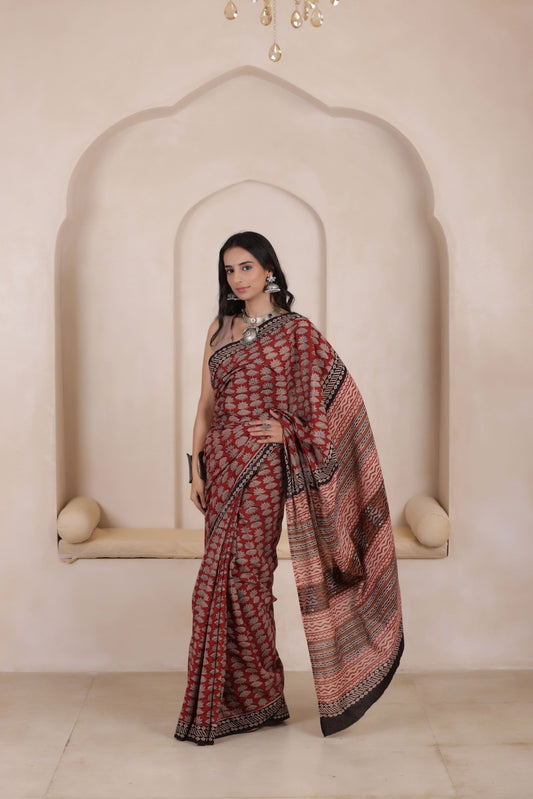 SOFT MUL MUL  COTTON SAREE IN BRICK RED-LIGHTWEIGHT&AIRY