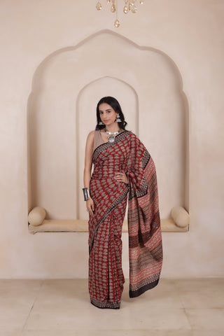 SOFT MUL MUL  COTTON SAREE IN BRICK RED-LIGHTWEIGHT&AIRY