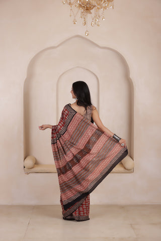 SOFT MUL MUL  COTTON SAREE IN BRICK RED-LIGHTWEIGHT&AIRY