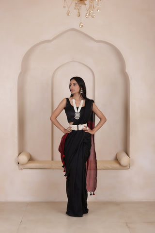 KHADI DUAL WEAVE COTTON SAREE IN BLACK WITH MAROON