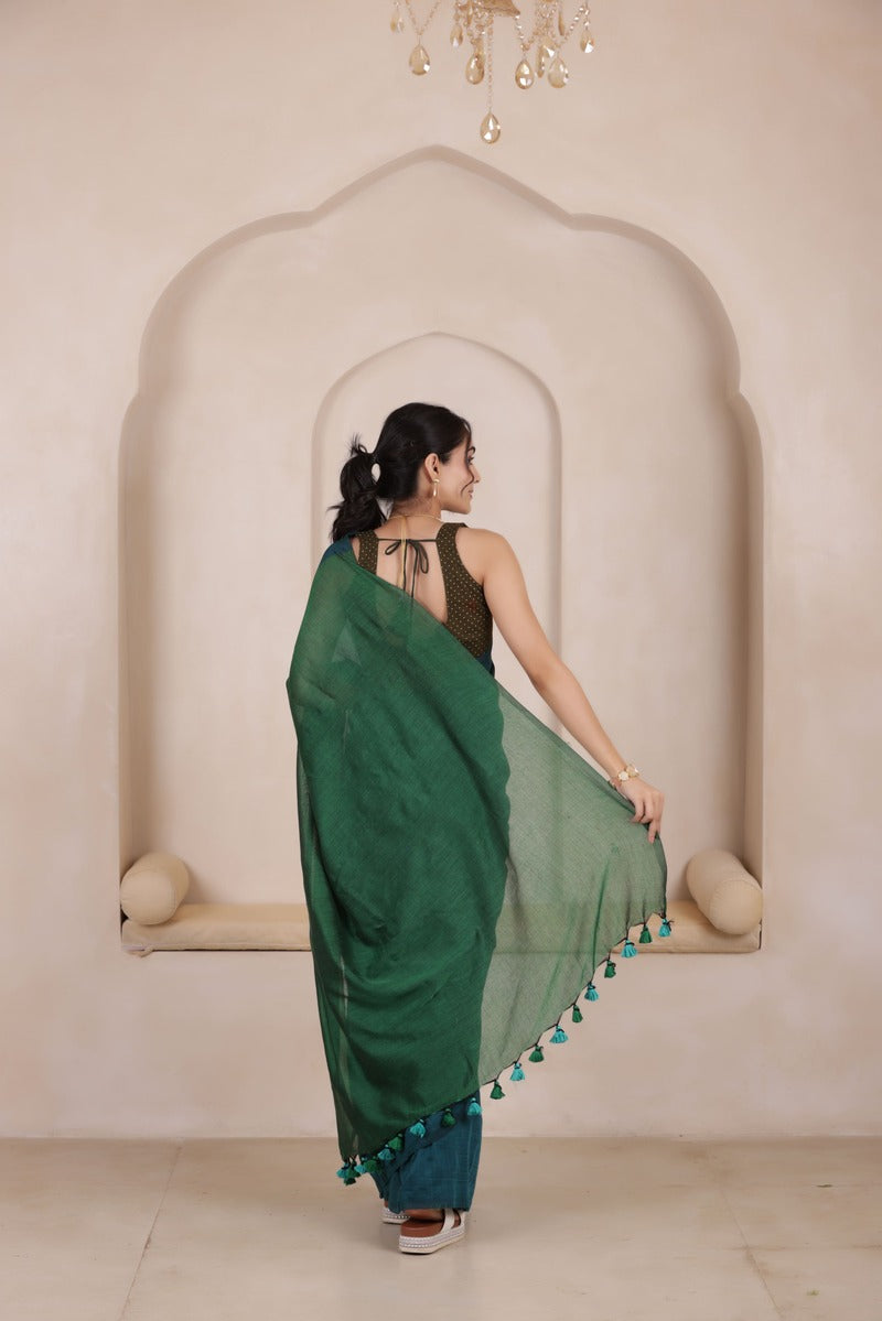 KHADI DUAL WEAVE COTTON SAREE IN BLUE WITH GREEN PALLU