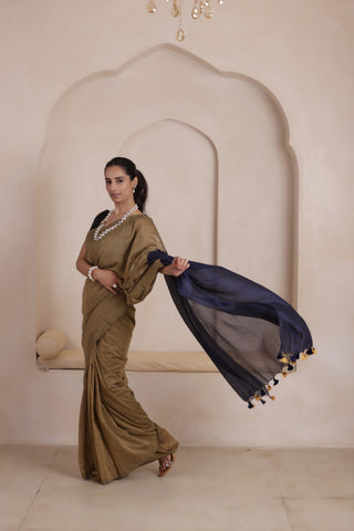 KHADI DUAL WEAVE COTTON SAREE IN SANDAL BEIGE WITH BLUE PALLU