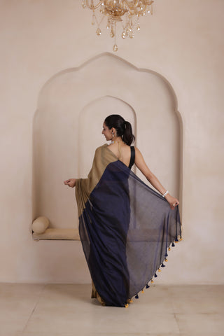 KHADI DUAL WEAVE COTTON SAREE IN SANDAL BEIGE WITH BLUE PALLU