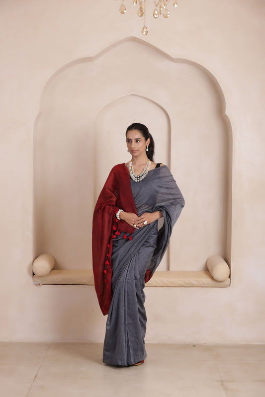 KHADI DUAL WEAVE COTTON SAREE IN GRAY&MAROON