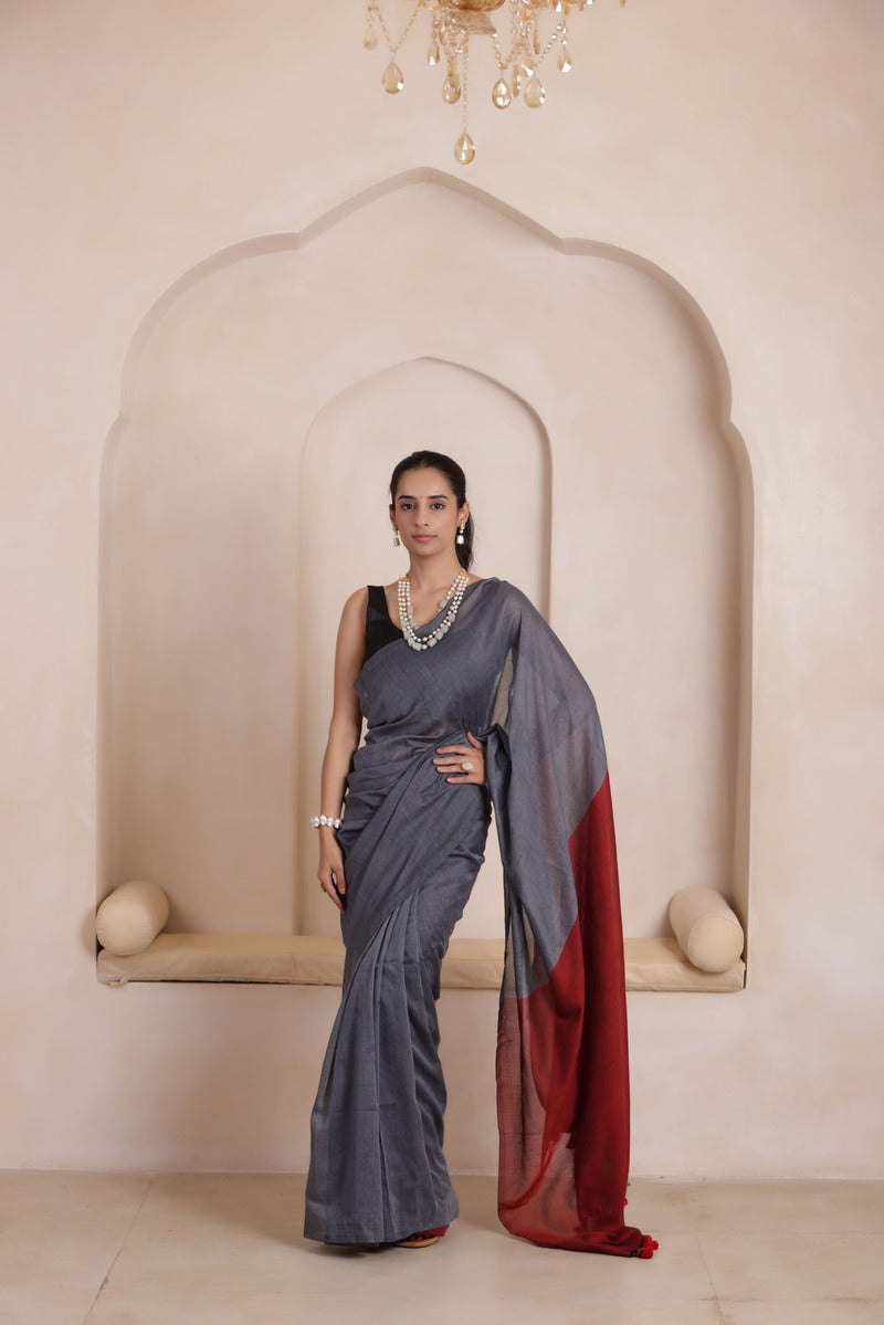 KHADI DUAL WEAVE COTTON SAREE IN GRAY&MAROON