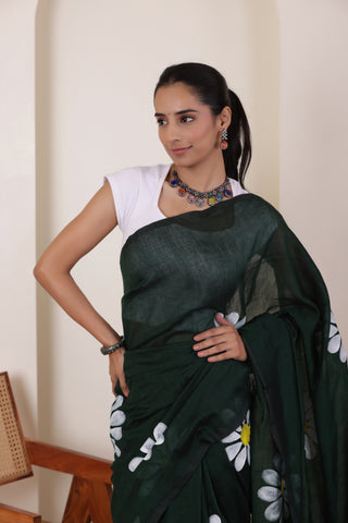 DAISY BLOOM  ARTISTIC KHADI SAREE IN BOTTLE GREEN WITH WHITE DAISY ARTWORK