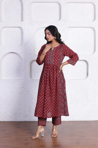 ELEGANT AJRAK CO-ORD SET WITH AUTHENTIC HAND BLOCK DETAILING IN MAROON COLOUR