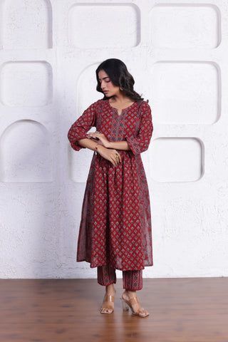 ELEGANT AJRAK CO-ORD SET WITH AUTHENTIC HAND BLOCK DETAILING IN MAROON COLOUR