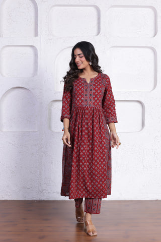 ELEGANT AJRAK CO-ORD SET WITH AUTHENTIC HAND BLOCK DETAILING IN MAROON COLOUR
