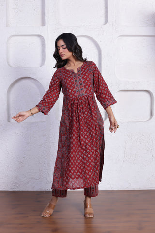 ELEGANT AJRAK CO-ORD SET WITH AUTHENTIC HAND BLOCK DETAILING IN MAROON COLOUR