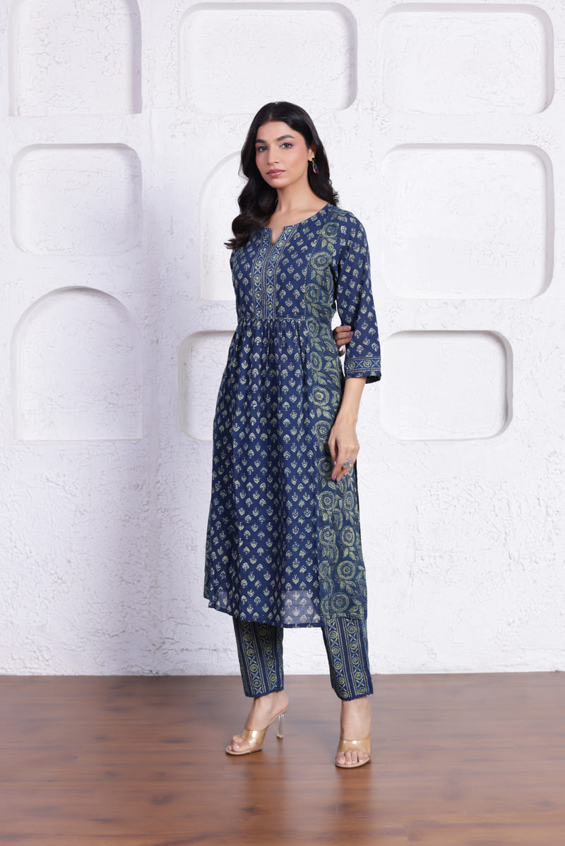 ELEGANT AJRAK CO-ORD SET WITH AUTHENTIC HAND BLOCK DETAILING IN BLUE WITH GREEN COLOUR