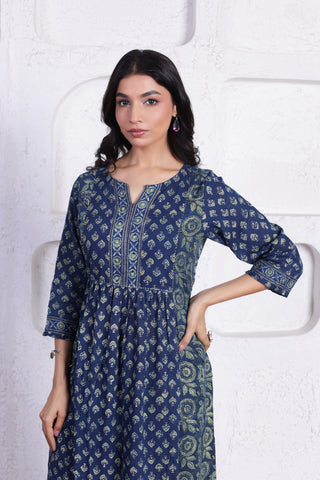 ELEGANT AJRAK CO-ORD SET WITH AUTHENTIC HAND BLOCK DETAILING IN BLUE WITH GREEN COLOUR