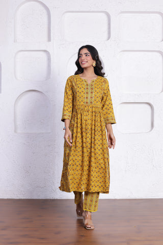 ELEGANT AJRAK CO-ORD SET WITH AUTHENTIC HAND BLOCK DETAILING IN YELLOW COLOUR