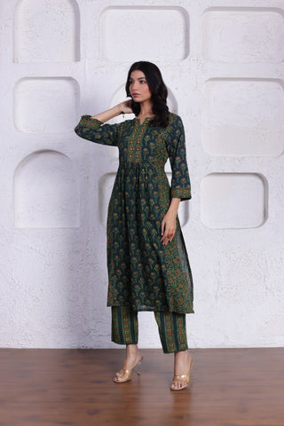 ELEGANT AJRAK CO-ORD SET WITH AUTHENTIC HAND BLOCK DETAILING IN GREEN COLOUR
