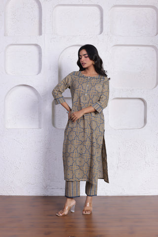 ELEGANT CO-ORD SET WITH AUTHENTIC HAND BLOCK DETAILING IN SANDAL COLOUR