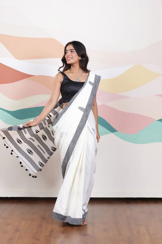 ARTISAN THREAD KHADI SAREE IN WHITE WITH BLACK WEAVES AND BLACK BORDER