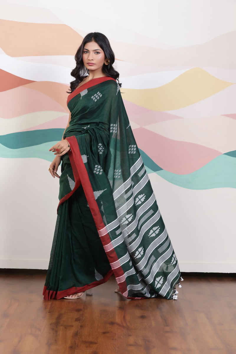 ARTISAN THREAD KHADI SAREE IN GREEN WITH WHITE WEAVES AND CONTRAST RED BORDER