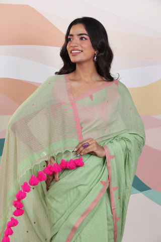 GREEN ARTISAN WOVEN THREAD KHADI SAREE WITH DELICATE BUTTA WEAVES CONTRAST TASSELS
