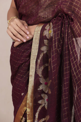 WOVEN LINEN CHECK SAREE IN BROWN WITH FLORAL ELEGANCE