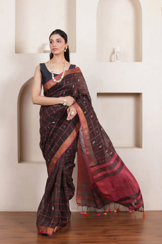 CLASSIC ELEGANCE IN BLACK LINEN BUTTA CHECKS SAREE