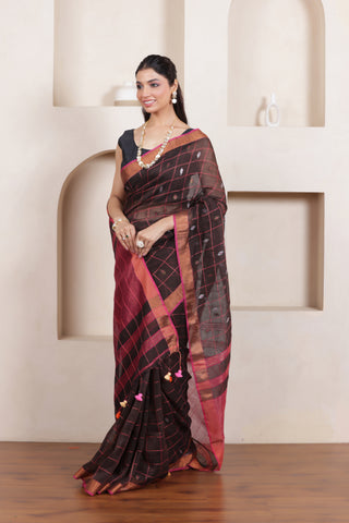 CLASSIC ELEGANCE IN BLACK LINEN BUTTA CHECKS SAREE