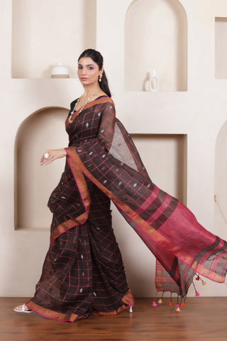 CLASSIC ELEGANCE IN BLACK LINEN BUTTA CHECKS SAREE