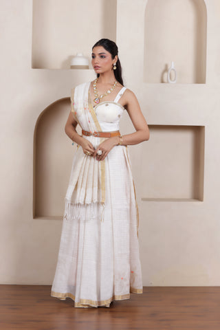 WOVEN LINEN CHECK SAREE IN WHITE WITH FLORAL ELEGANCE