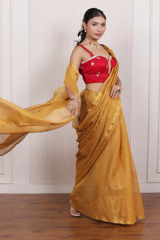 LUXE GOLDEN LINEN TISSUE DRAPE WITH SUBTLE METALLIC FINISH AND CLASSIC CHARM