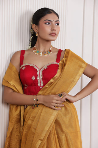 LUXE GOLDEN LINEN TISSUE DRAPE WITH SUBTLE METALLIC FINISH AND CLASSIC CHARM