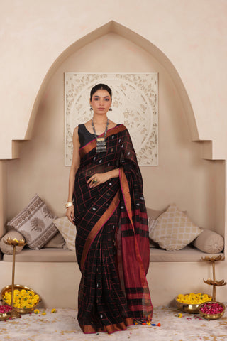 CLASSIC BROWN CHARM HANDWOVEN LINEN BUTTA CHECKS DRAPE