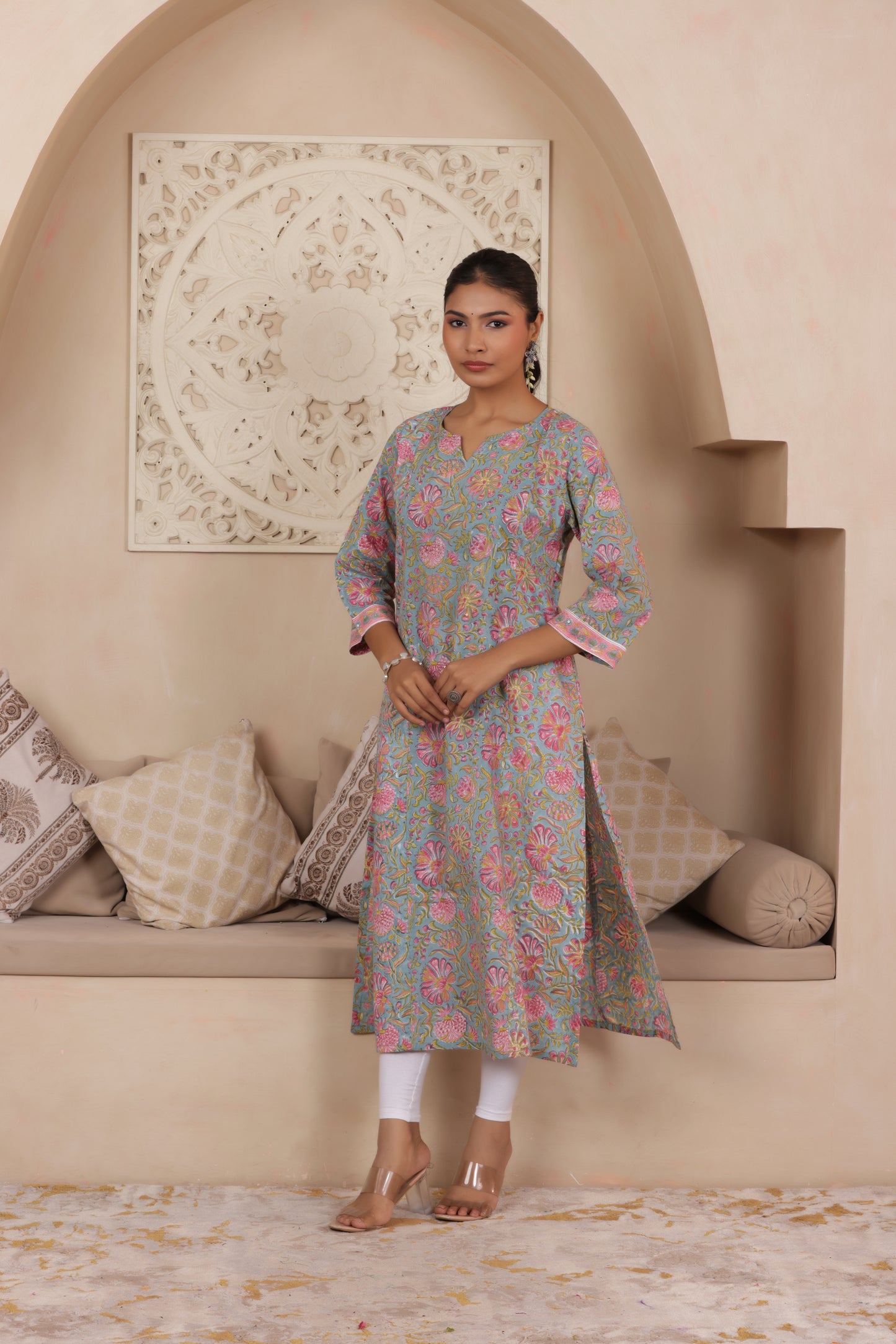 ELEGANT GREEN COLOUR PURE COTTON EVERYDAY KURTI