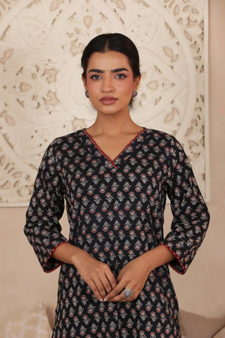 ELEGANT BLACK COLOUR PURE AJRAK COTTON EVERYDAY KURTI