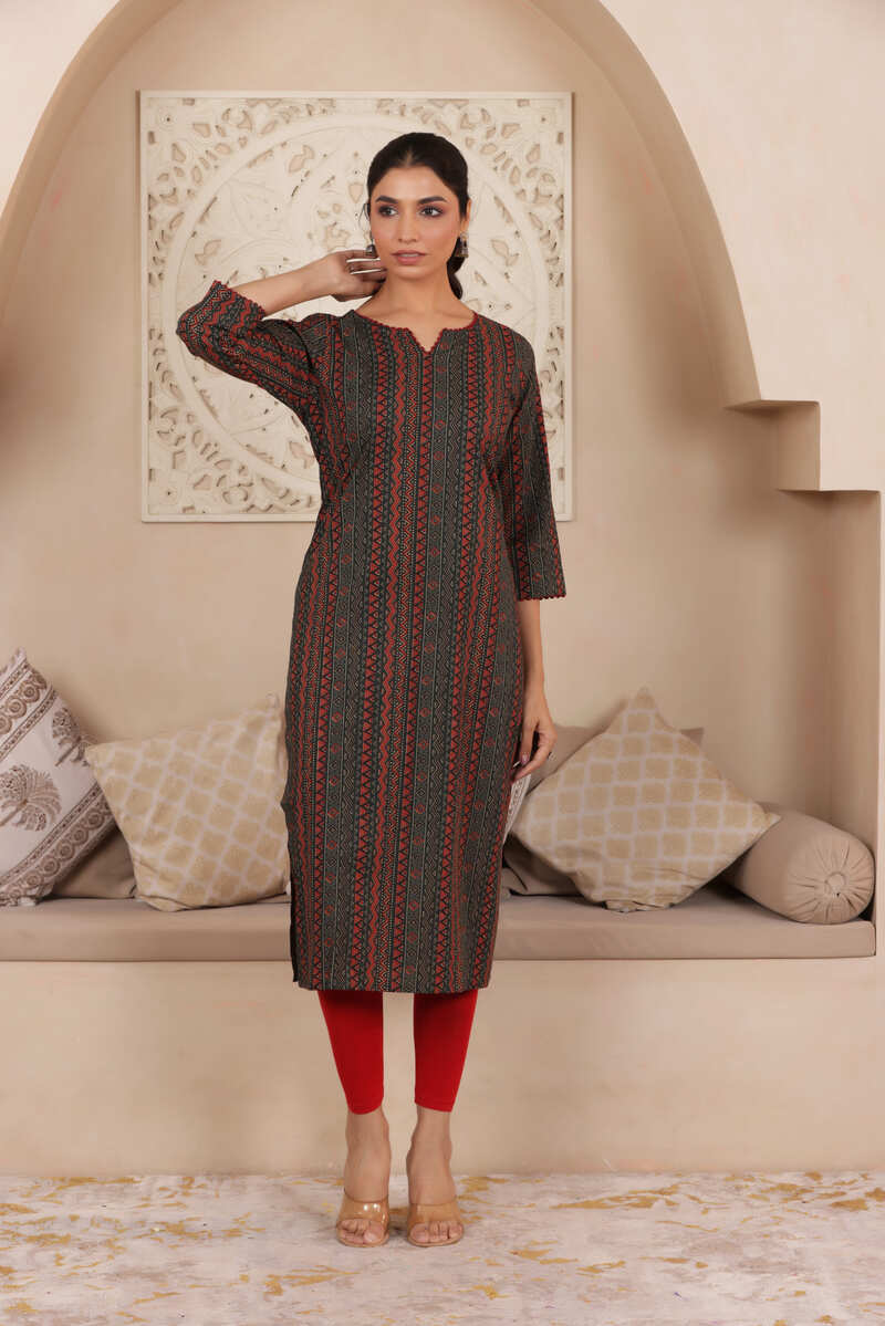 ELEGANT GREEN COLOUR PURE COTTON EVERYDAY KURTI