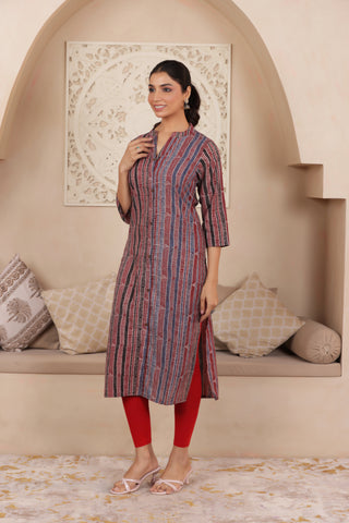 ELEGANT HANDCRAFTED AJRAK COTTON KURTI WITH COLLAR NECKLINE IN MAROON COLOUR